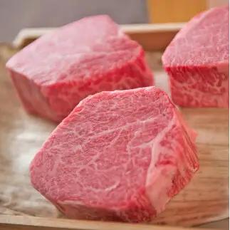 常陸牛 シャトーブリアン A5ランク 200g 2枚 木箱・和風/マスタード付き 肉のイイジマ（DU-22）