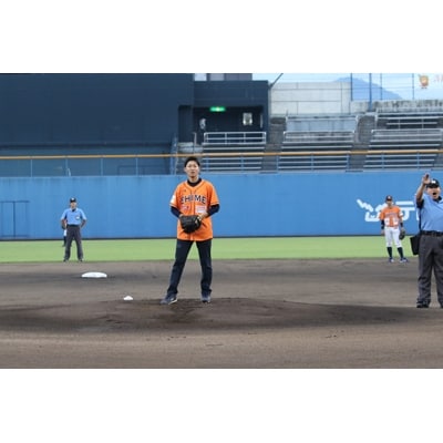 愛媛マンダリンパイレーツ公式戦始球式権・観戦チケット2枚【F−17】【1120806】