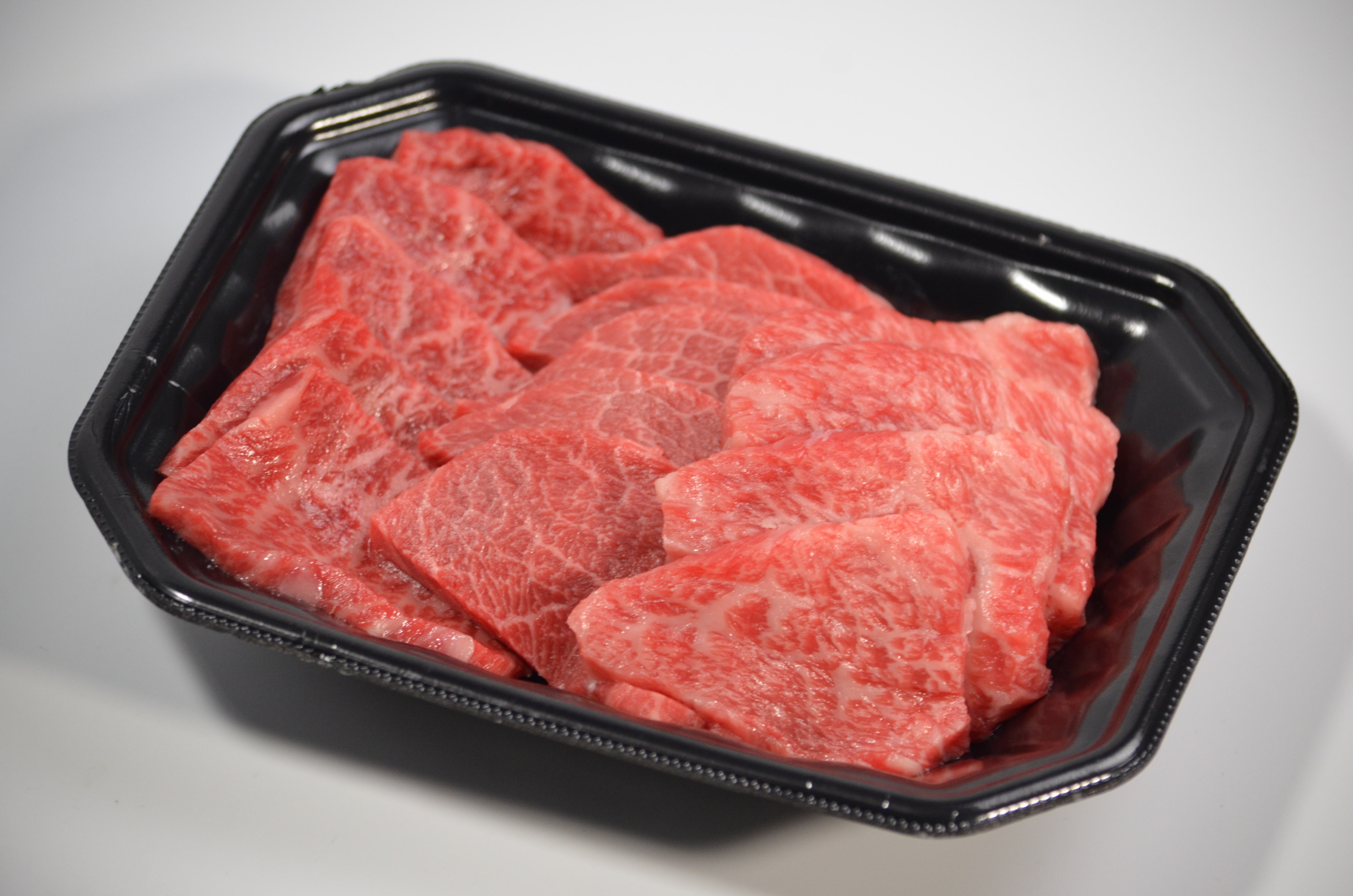 
            鳥取和牛 カルビ焼肉 切り落とし 300g
          