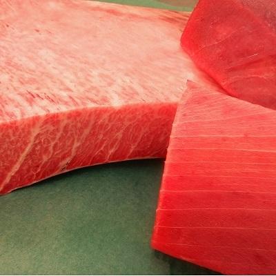 ふるさと納税 焼津市 『鮪の魚二』天然本鮪大トロ中トロ赤身約800gセット(a45-002)