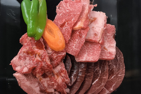 精肉店の直営焼肉【焼肉大剛】至福の焼肉体験を贈る特撰ご招待券 \10,000（1,000円分×10枚）【焼肉 焼肉店 焼肉専門店 高級焼肉 特撰焼肉 和牛 黒毛和牛 国産牛 極上肉 ギフト 食事券 招
