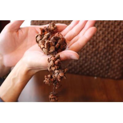 ふるさと納税 鶴岡市 山葡萄バッグチャーム(花ぶんど)小　【天然山形県産で手作り】 |  | 02