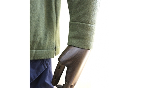 ブリージング丸首長袖プルオーバー カーキ XL |五泉市 プルオーバー