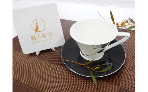 
             紅茶 ブラックティー 茶葉 国産 ナルミ NARUMI 三重ナルミ 食器 鵜方紅茶 ＆ NARUMI ティーカップ セット  三重県 伊勢 志摩 22000円 2万2000円 二万二千円
          