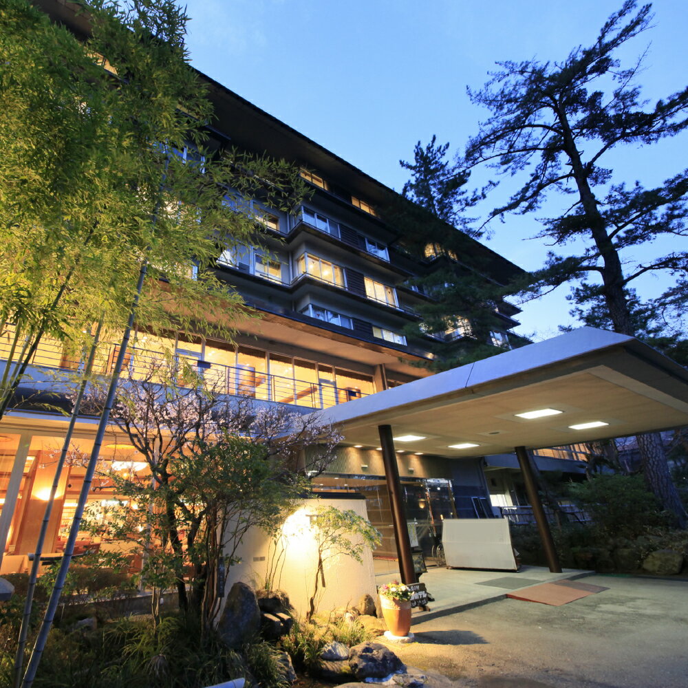 【ふるさと納税】宿泊券 下部ホテル ペア 宿泊 平日限定 バイキング 株式会社下部ホテル 温泉 旅館 温泉旅館 ギフト券 金券 レストラン 食事 食事券 観光 ビュッフェ