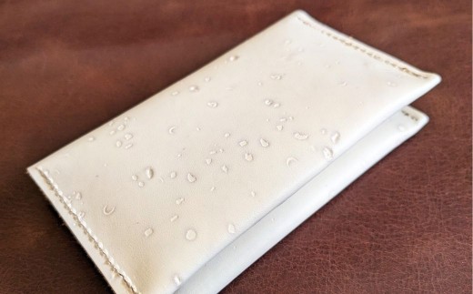 月面革カードケース（限定品） | 革 レザー 革小物 ハンドメイド 手作り ビジネス メンズ レディース プレゼント 贈り物 誕生日 名刺入れ カードケース カード お洒落 限定 スリム コンパクト 