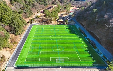 奈良 下北山村 サッカーグラウンド 1日利用券 人工芝 サッカー合宿 人気 下北山スポーツ公園 旅行 キャンプ バーベキュー 大自然 