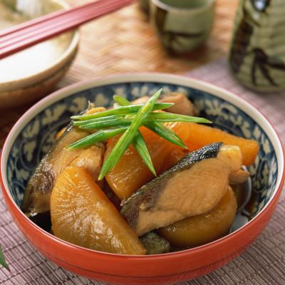 ふるさと納税 岡垣町 九州産 寒ブリ平政 しゃぶしゃぶ鍋 ハーフコース(3人前)(岡垣町) |  | 01