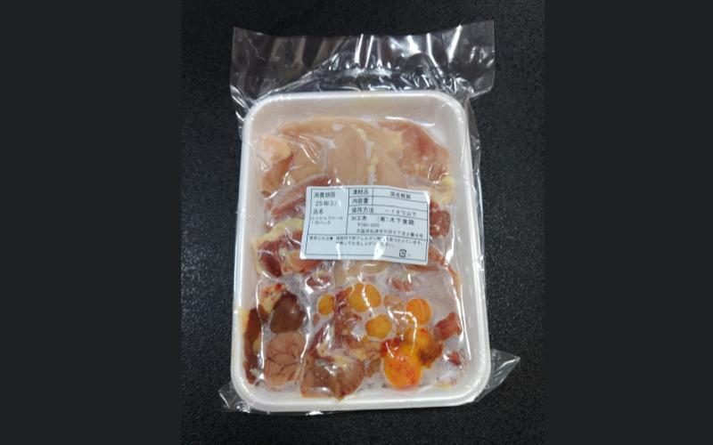 
            龍神コッコの小さなお肉×1羽分  / 地鶏 鶏 かしわ チキン ムネ もも ささみ 肝 砂ずり 心 たまひも 冷凍 真空パック  田辺市 龍神村 【trt023-1】
          