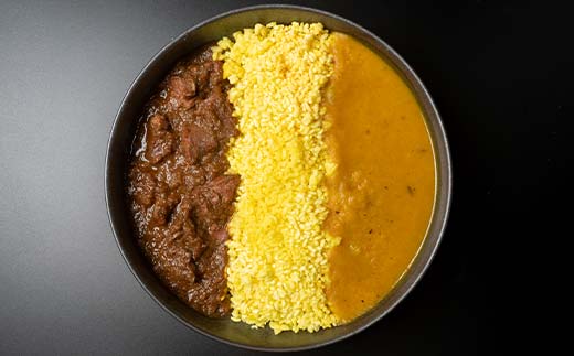 北海道シリーズエゾシカカレー1個＆ジャガイモカレー1個 ターメリックライス付き カレー レトルト 常備 冷凍 小分け 簡単調理 おかず 北海道 ターメリック 保存料不使用 化学調味料不使用 添加物不使