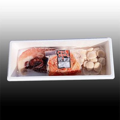 ふるさと納税 根室市 タラバガニむき身300g・甘塩紅鮭5切×10P F-30007 |  | 01