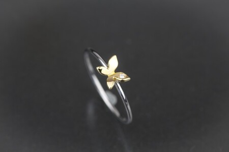 Pt900 リトルモチーフ 蝶リング イエローゴールド FHP-040T-YG