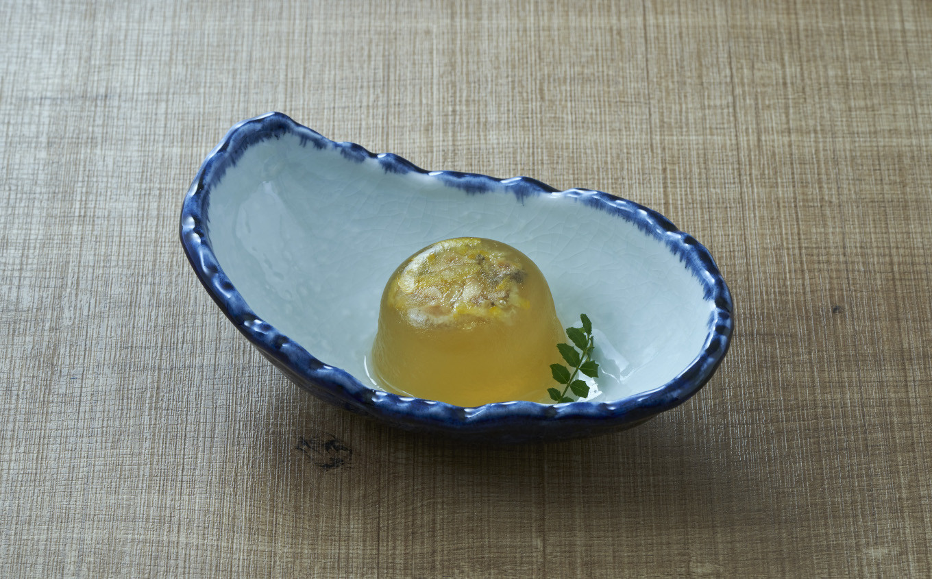 和風ゼリー感覚でそのまま【鮑】