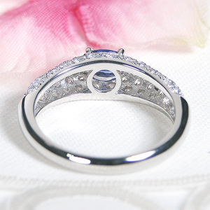 指輪 PT900 プラチナ リング オーバル タンザナイト ダイヤモンド 0.85ct パヴェ ダイヤ ジュエリー【f158-pt-ta】 ALPAZ181