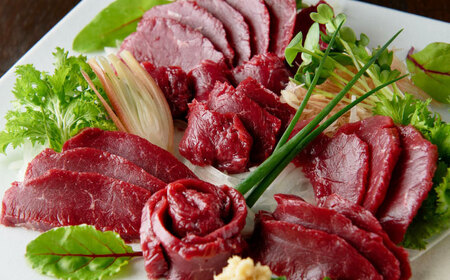 国産 馬刺し 赤身 約400g (80g×4〜6個) 赤身馬刺し たれ付き 馬肉 熊本県 ブロック 真空パック 合志市【株式会社 千興ファーム】[AYAF034]