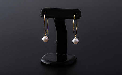 ゆらゆら揺れるアコヤ真珠フックピアス：C200-044