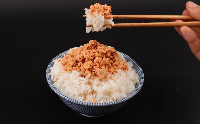 
            魚 フレーク 500g（100g×5袋）鮭 銀鱈 鰆 鮭フレーク 銀鱈フレーク 鰆フレーク  さけ たら さわら おかず ギフト 常温 長期保存 備蓄 防災 災害 贈り物  贈答 送料無料 ふるさと納税 千葉 旭 千葉県 旭市 株式会社いとう商店 its011
          