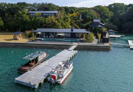 伊勢志摩 MOKU ISESHIMA ペア宿泊券(1泊2食付) 1日1組限定  旅行 観光 限定 オーベルジュ 鮨 伊勢 志摩 おすすめ 人気  旅行券 宿泊券 チケット クーポン 貸切 サウナ 高級