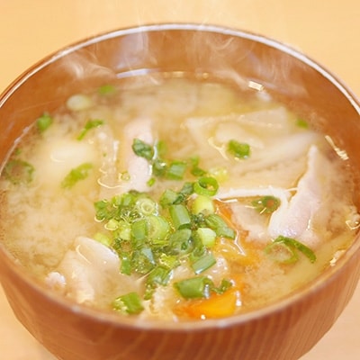 【日出ポーク】豚モモ切り落とし1.6kg(400g×4パック)【配送不可地域：離島】【1098112】