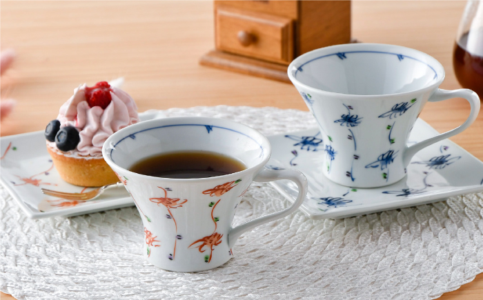 【波佐見焼】花しだれコーヒーカップペア マグカップ ケーキ皿 食器【一夢窯】 [XE06]