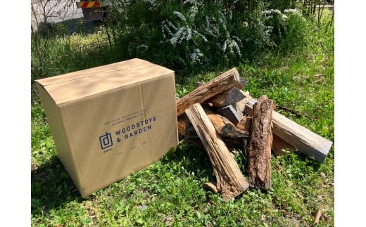 薪 乾燥 ・ 広葉樹 ミックス 薪 40cm （ 20kg × 2箱 セット ） 【014-46】| 薪 自然乾燥 すぐ使える 太割 結束無 長さ 40cm 薪ストーブ 伊那市 長野県 信州 