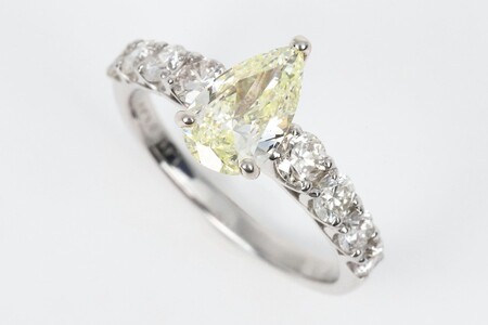 【ふるなび限定】【一点もの】ダイヤモンド（1.015ct）プラチナリング　R129　K06152-H　FN-Limited-SP