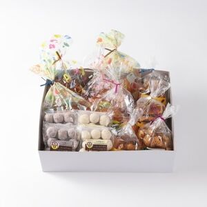 【3ヵ月毎定期便】社会福祉法人　大和高田育成福祉会　人気の焼き菓子セット　定期便B　全4回【4013393】