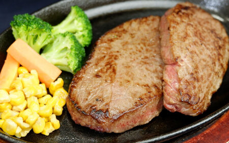 【数量限定】【GI認証】くまもとあか牛トモサンカク 約120g×4枚 / 菊陽町 あかうし 熊本県 肉 にく niku ブランド 旨み 【有限会社 三協畜産】[BHAS016]