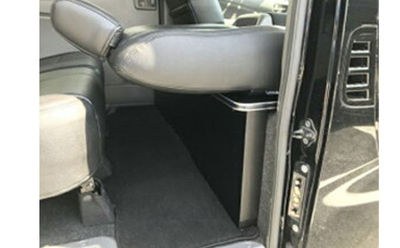 日産　 NV350キャラバン　プレミアムGX　セカンドテーブル（2車種用） 雑貨 日用品  パワスラ有
