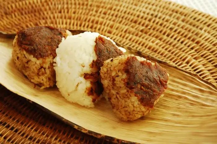 【定期便6か月】有機発芽玄米黒大豆味噌 400g×6回 (みそ