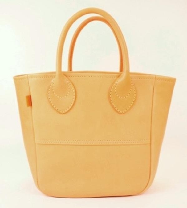 
            【全6色】栃木レザーのトートバッグ シュリンクタイプ ハンドステッチ ソフトな手触り 小さめトート /Tote bag 03S/minca　340【かばん ファッション 人気 おすすめ 】
          