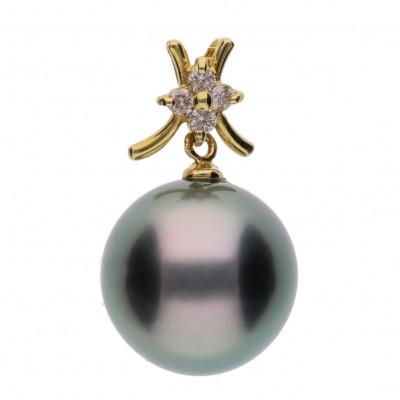 ふるさと納税 神戸市 【久遠】黒蝶真珠(タヒチパール) ダイヤモンド K18イエローゴールド ペンダントトップ