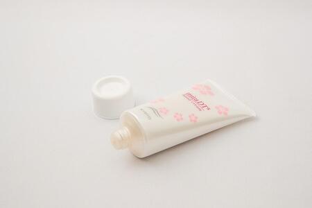 【ヴーム】mira DT8ハンドクリーム