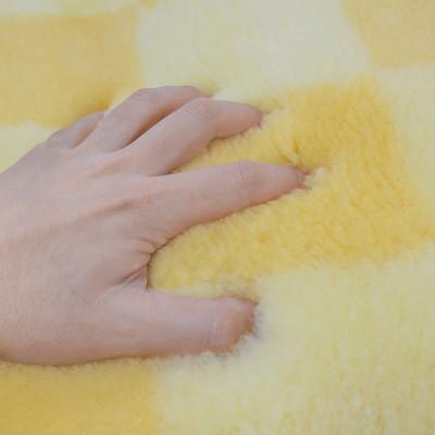 ふるさと納税 桜井市 【イエロー】ムートンクッション Sサイズ(40×40cm　毛長:25mm)2枚 |  | 03