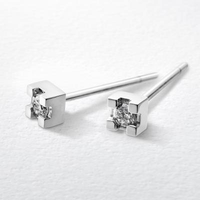 ふるさと納税 焼津市 プラチナ900 ダイヤモンド ピアス Eis(アイス)(b230-001)