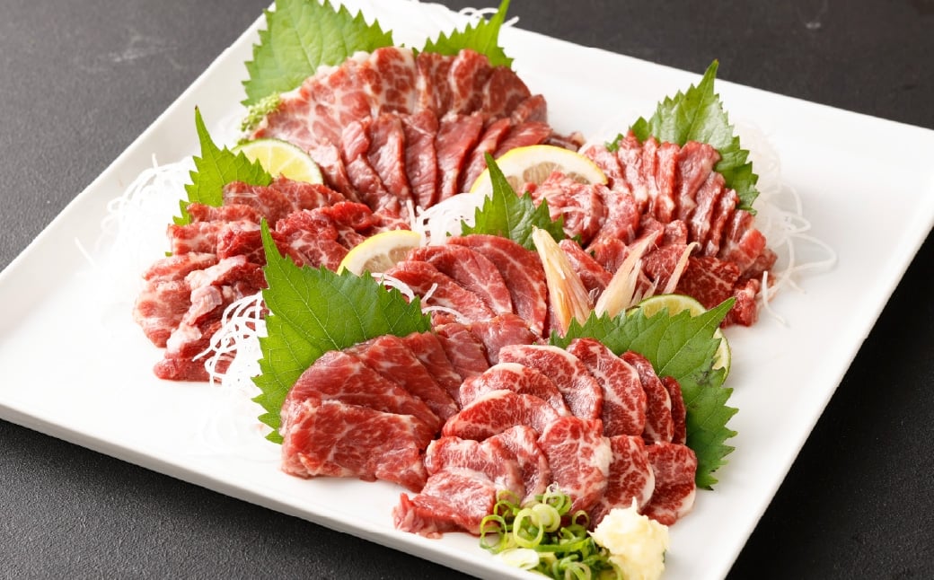 熊本 馬刺し 極上霜降り 大トロ 500g (50g×10個) 馬肉 たれ 生姜