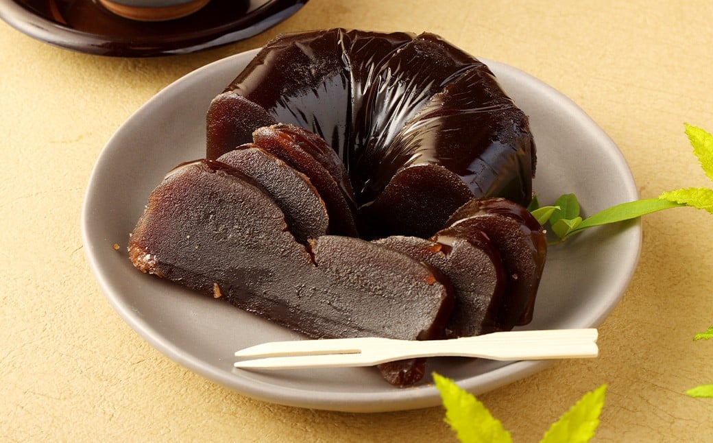 ダイヤの山羊羹(黒・白)3個入り