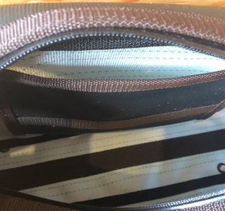 11-61BR　【SUWAプレミアム】FIRE HOSE PRODUCTS　ボストンバック　ブラック（M）（パイピングカラー：茶）／信州諏訪ガラスの里
