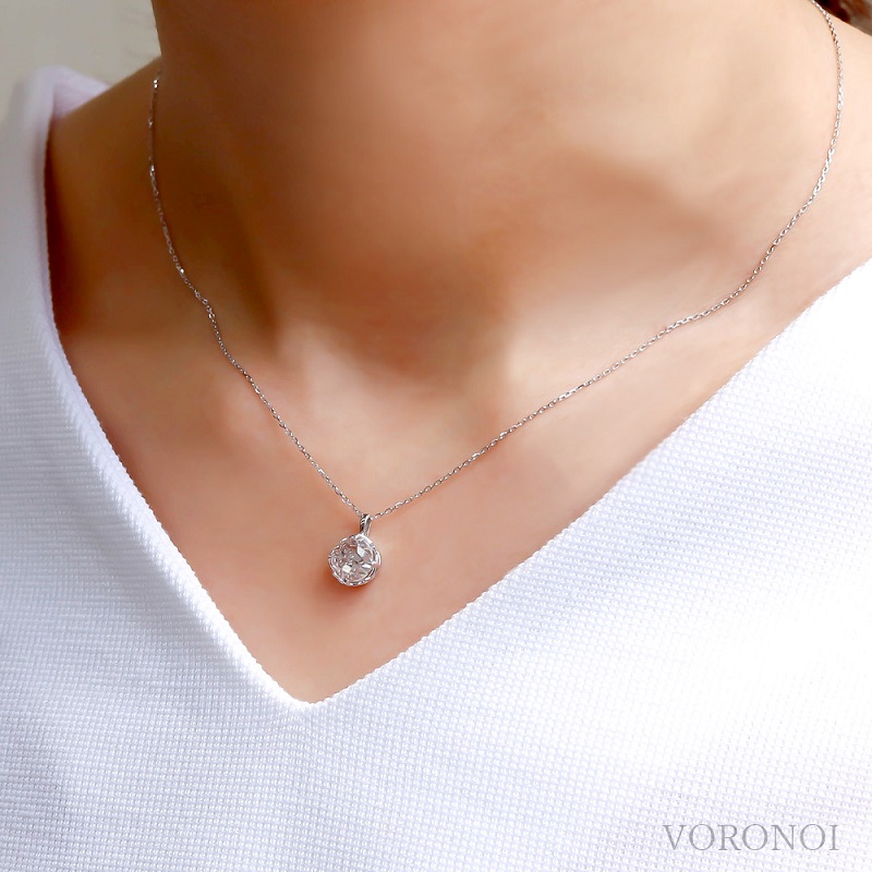 K10WG クリアクォーツ フラワーカット ネックレス　MINAMOセッティング VO0071PCQ