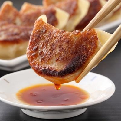ふるさと納税 知内町 知内産にら入り 餃子&ソーセージセット＜スリーエス＞ |  | 01