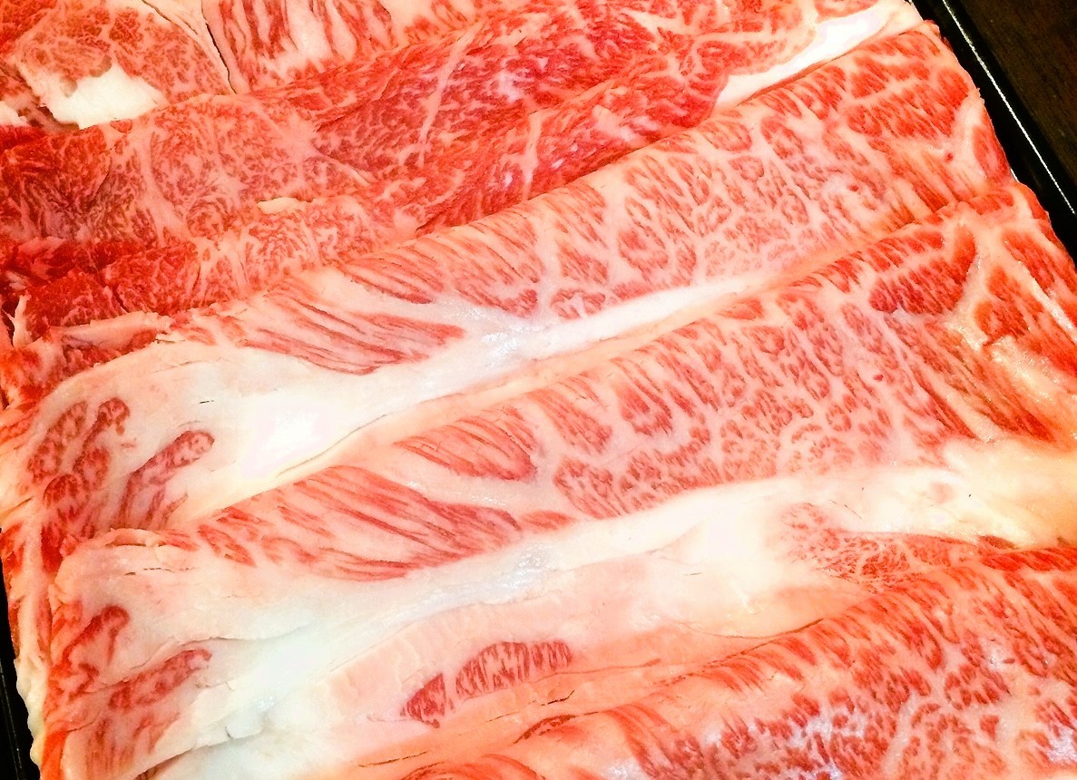 牛肉 【宇部牛】 リブローススライス肉 700g 牛肉 ぎゅうにく ギュウニク 宇部牛 お肉 肉 おにく 牛にく ぎゅう肉