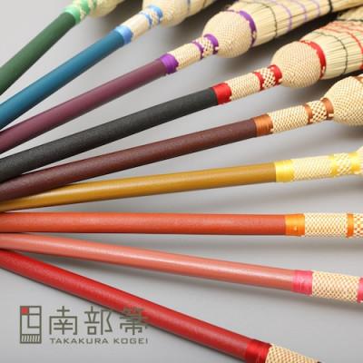 ふるさと納税 岩手県 南部箒　小箒　漆柄(柄の色はお任せ) |  | 02