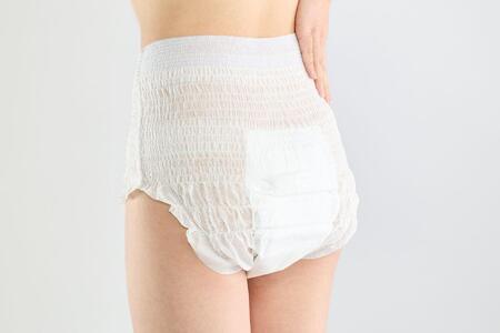 【24枚入り×4パック】大人用おむつ リフィール　快適下着　薄型パンツ　ＳＳサイズ　２４枚入 NAD-SS24-4