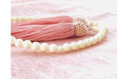 白サンゴ 珊瑚 片手数珠 贈答品 冠婚葬祭 レディース 房正絹 ピンク 高知県 須崎市