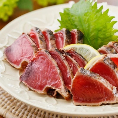 ガーリック鰹タタキ&さつま揚げ詰め合わせ A0-22【1460788】_ かつお 枕崎 カツオ 鰹 かつおのたたき 鰹タタキ 一本釣り 1本釣り さつまあげ 薩摩揚げ 鹿児島 枕崎 海鮮 人気 おつま