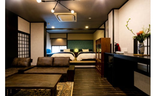 2021年4月オープン　老舗料亭「おりょうり京町萬谷」　の宿泊施設「京よろず（Koshiのお部屋）」宿泊券【1泊2食付き、2名様】