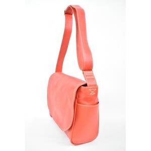 【minca】栃木レザーのショルダーバッグ01M 斜め掛け A4サイズ ソフトな手触り/Shoulder bag 01/M/レッド　538【かばん ファッション 人気 おすすめ 】