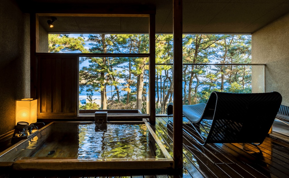 季一遊〈宿泊補助券 ¥60,000分〉 【 伊豆 宿泊 旅行 観光 宿泊券 宿 南伊豆 静岡 伊豆 宿泊 旅行 観光 宿泊券 宿 温泉 ホテル 旅館 南伊豆 静岡 クーポン 旅 露天風呂  】　