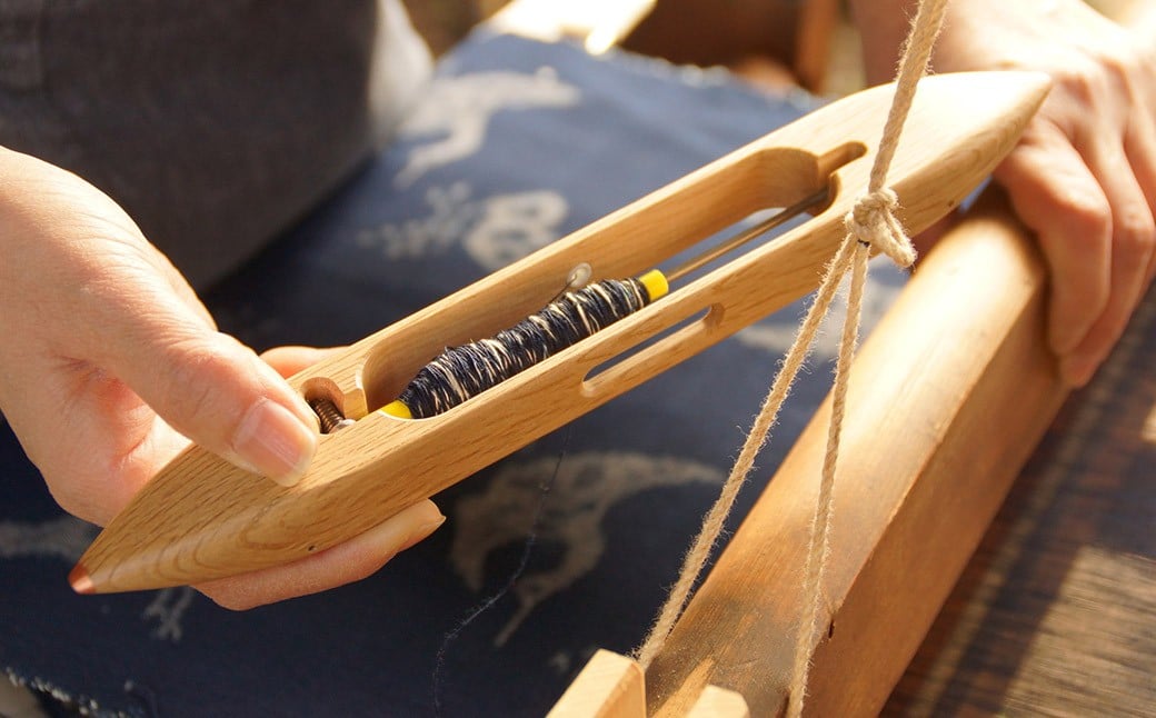 手織り作州絣 ロングテーブルクロス