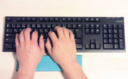 ヘコまずリストレスト マットブラック 【株式会社 竜章産業】 パソコン 周辺機器 アクセサリー[AEBT002]